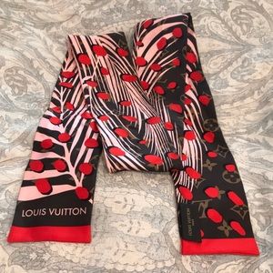 Louis Vuitton Jungle Illustre Bandeau